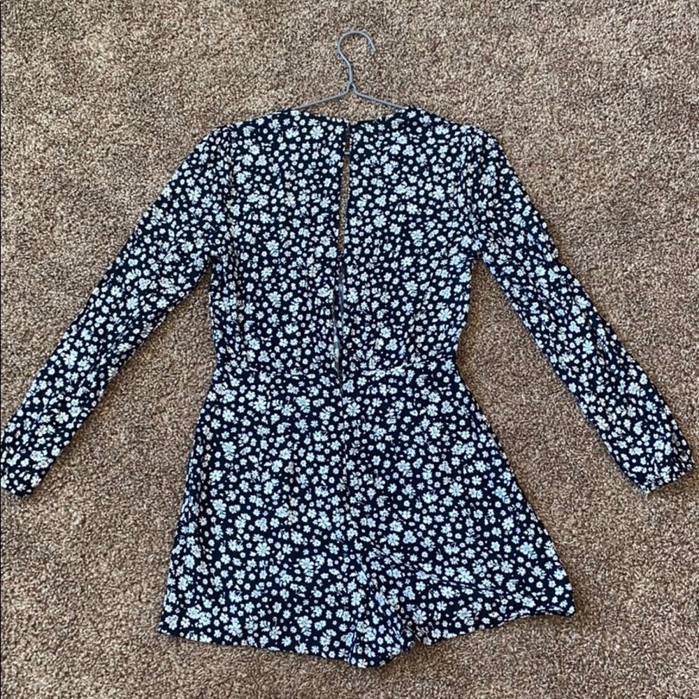 Floral Romper - Picture 4 of 4